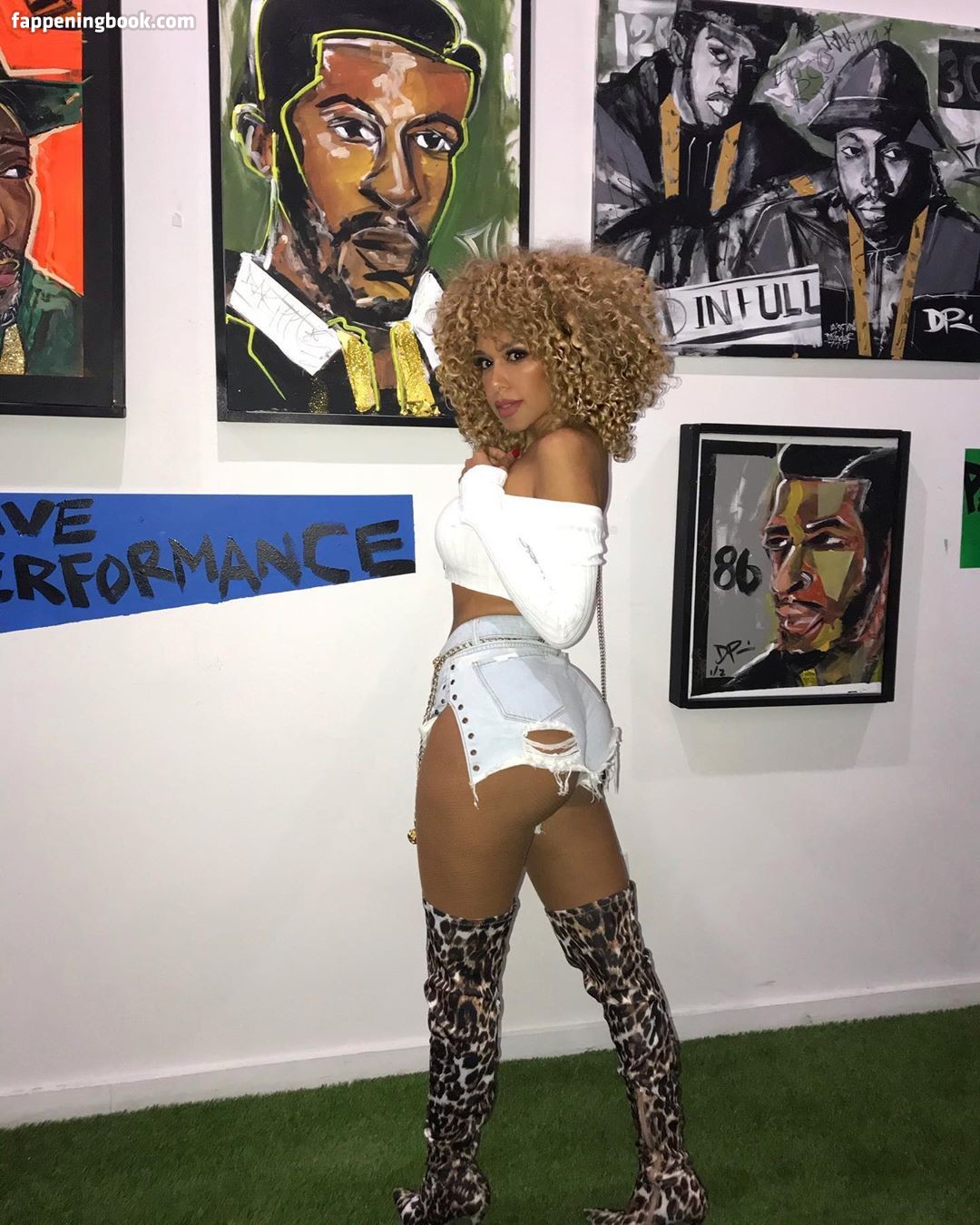 Aisha Thalia Aishaalma Nude Onlyfans Leaks The Fappening Photo Fappeningbook