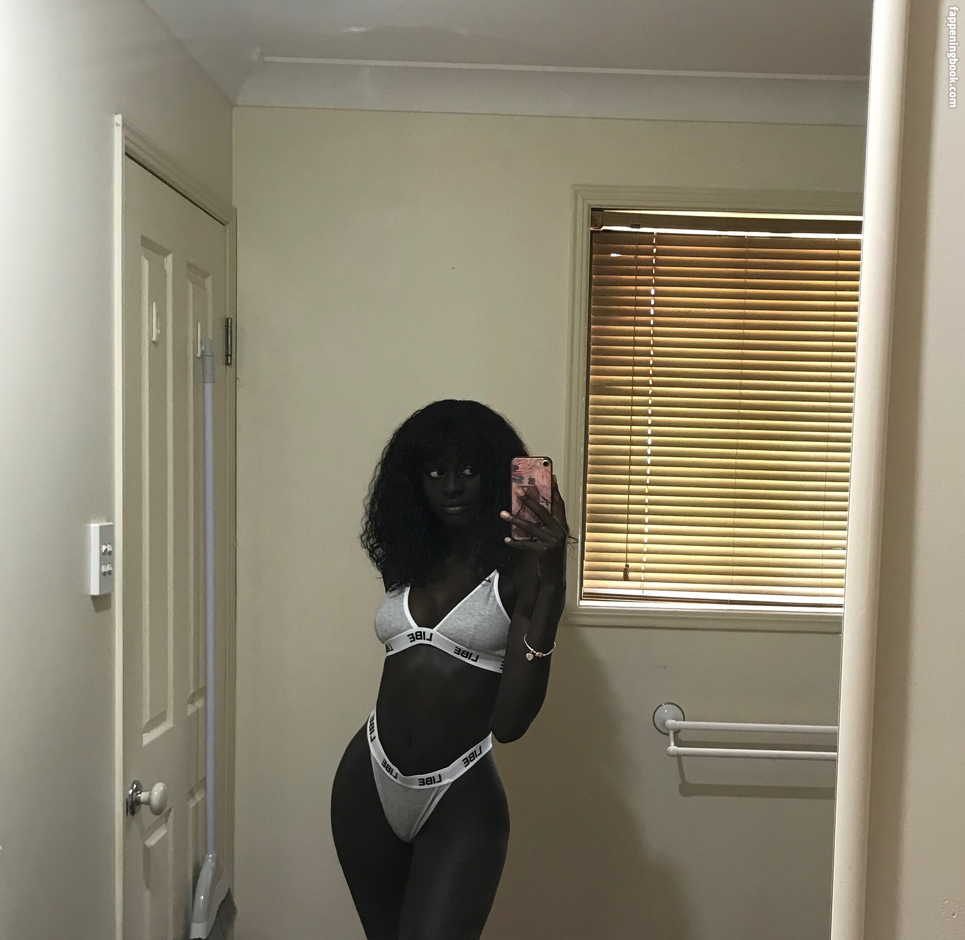 Anyang Deng Anyangdeng Nude OnlyFans Leaks The Fappening Photo