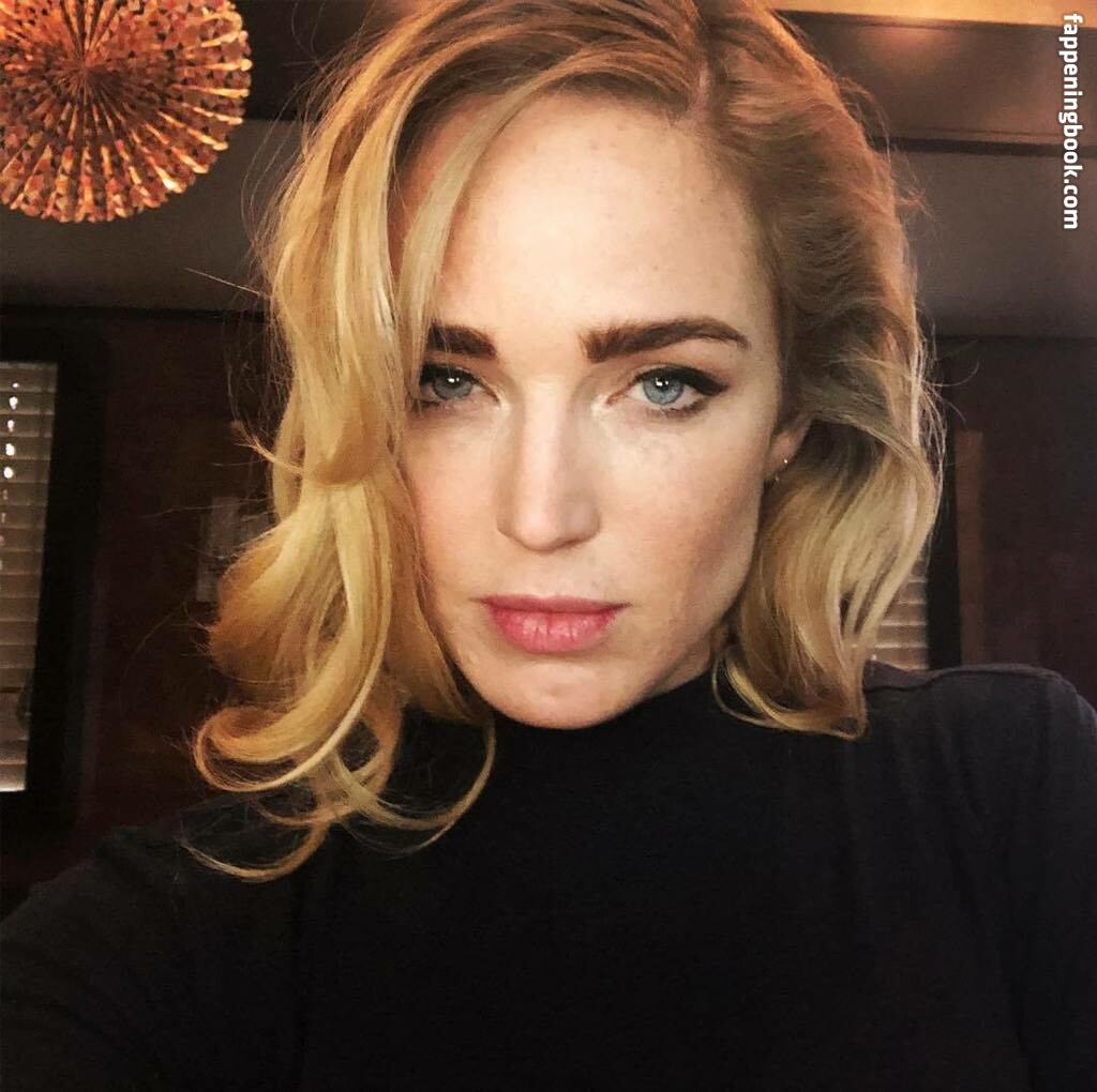 Caity Lotz Nude OnlyFans Leaks Fappening Page FappeningBook
