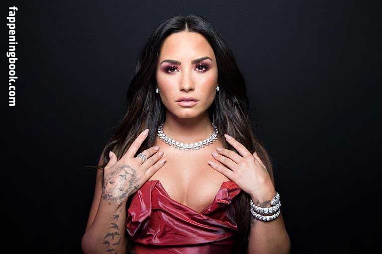 Demi Lovato Nude The Fappening Photo Fappeningbook