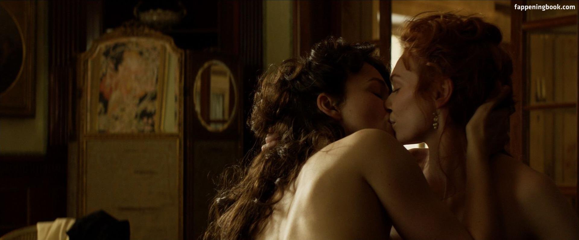 Eleanor Bron Nude