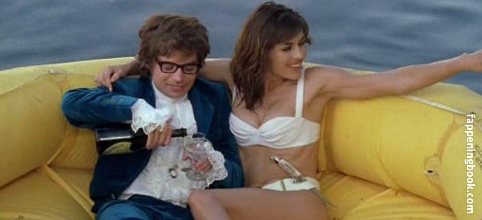 Austin powers cast nude