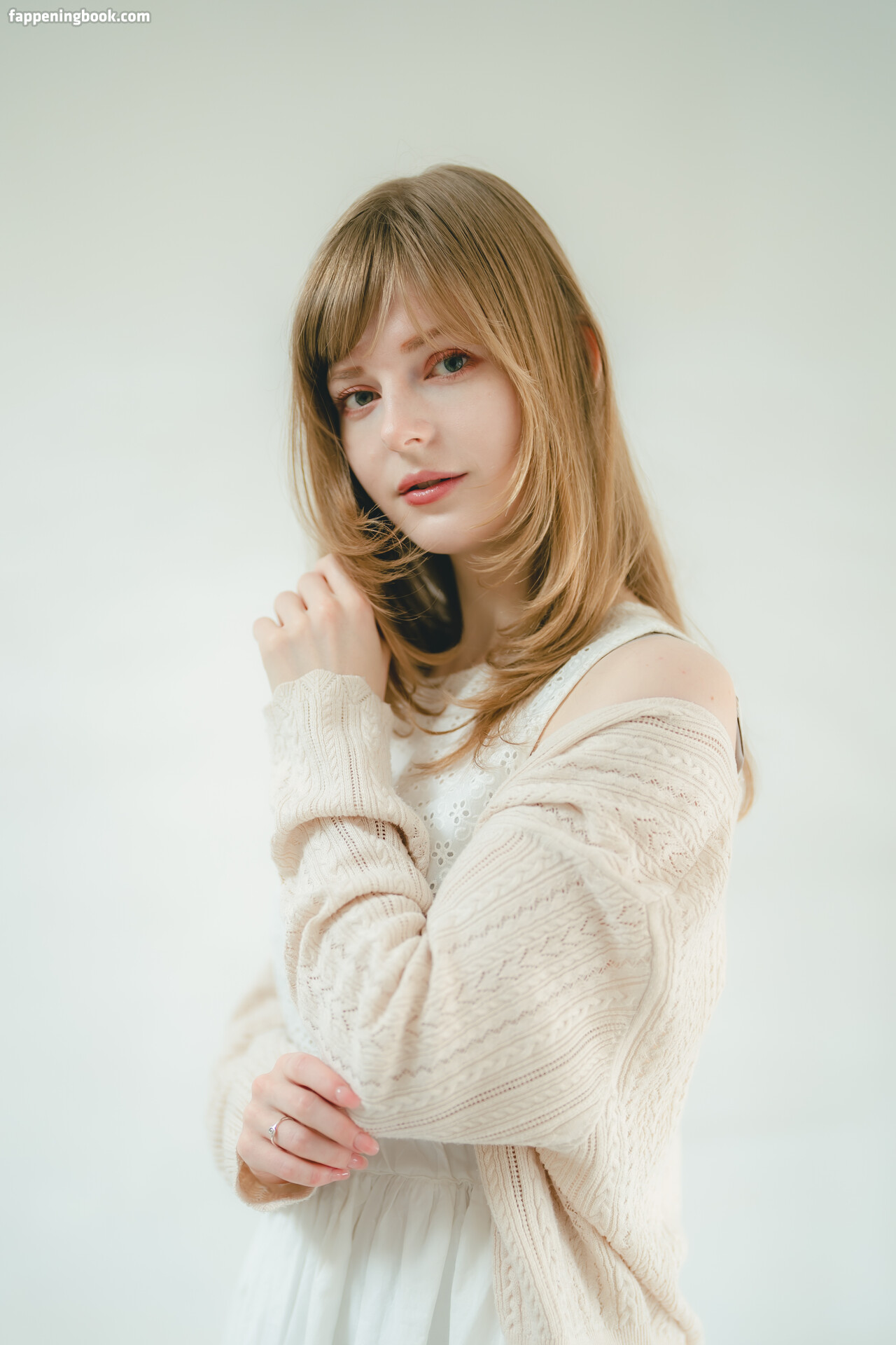 Ella Freya Nude The Fappening Photo Fappeningbook