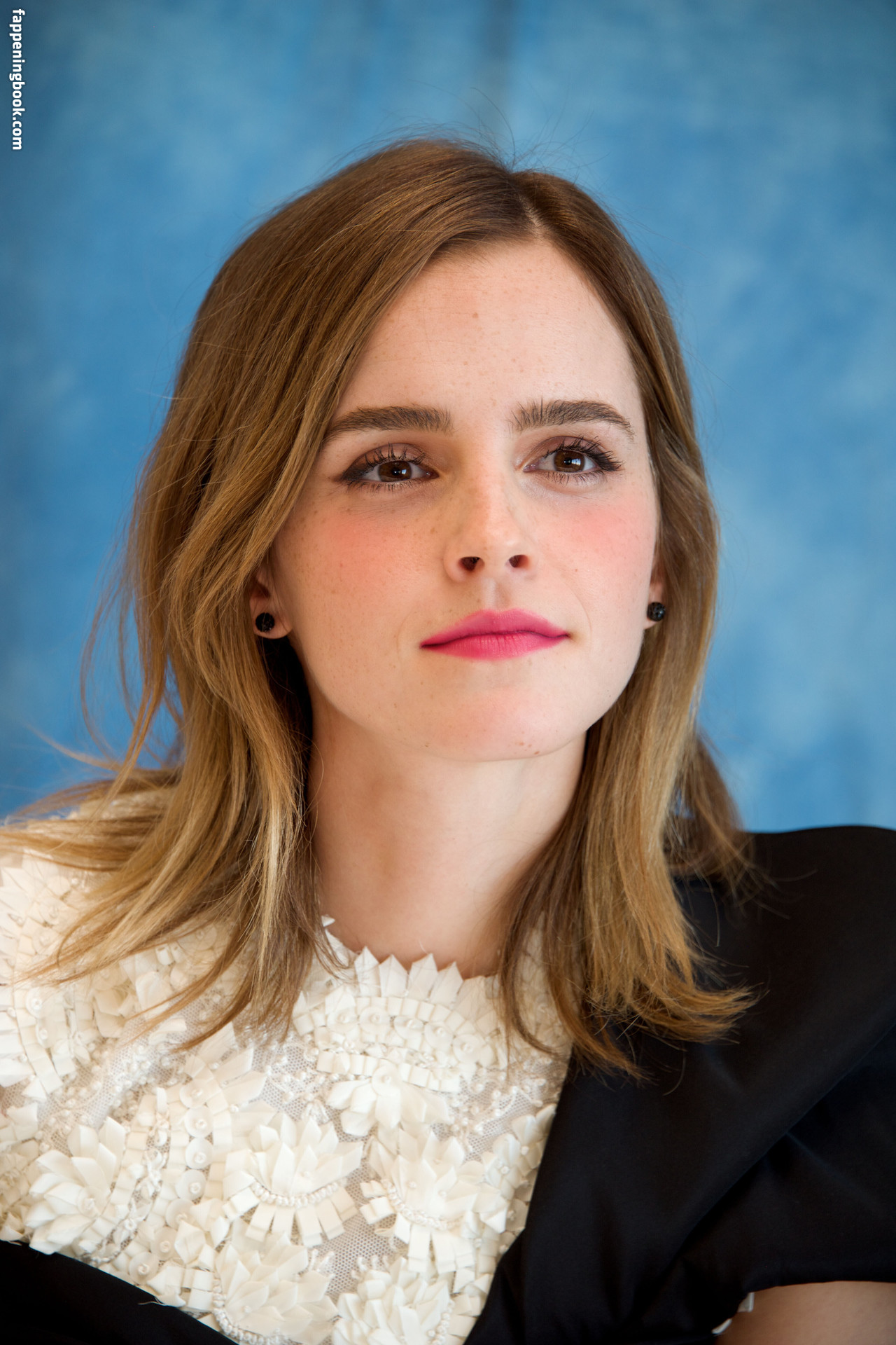 Emma Watson Nude The Fappening Photo FappeningBook 400 Hot Sex Picture