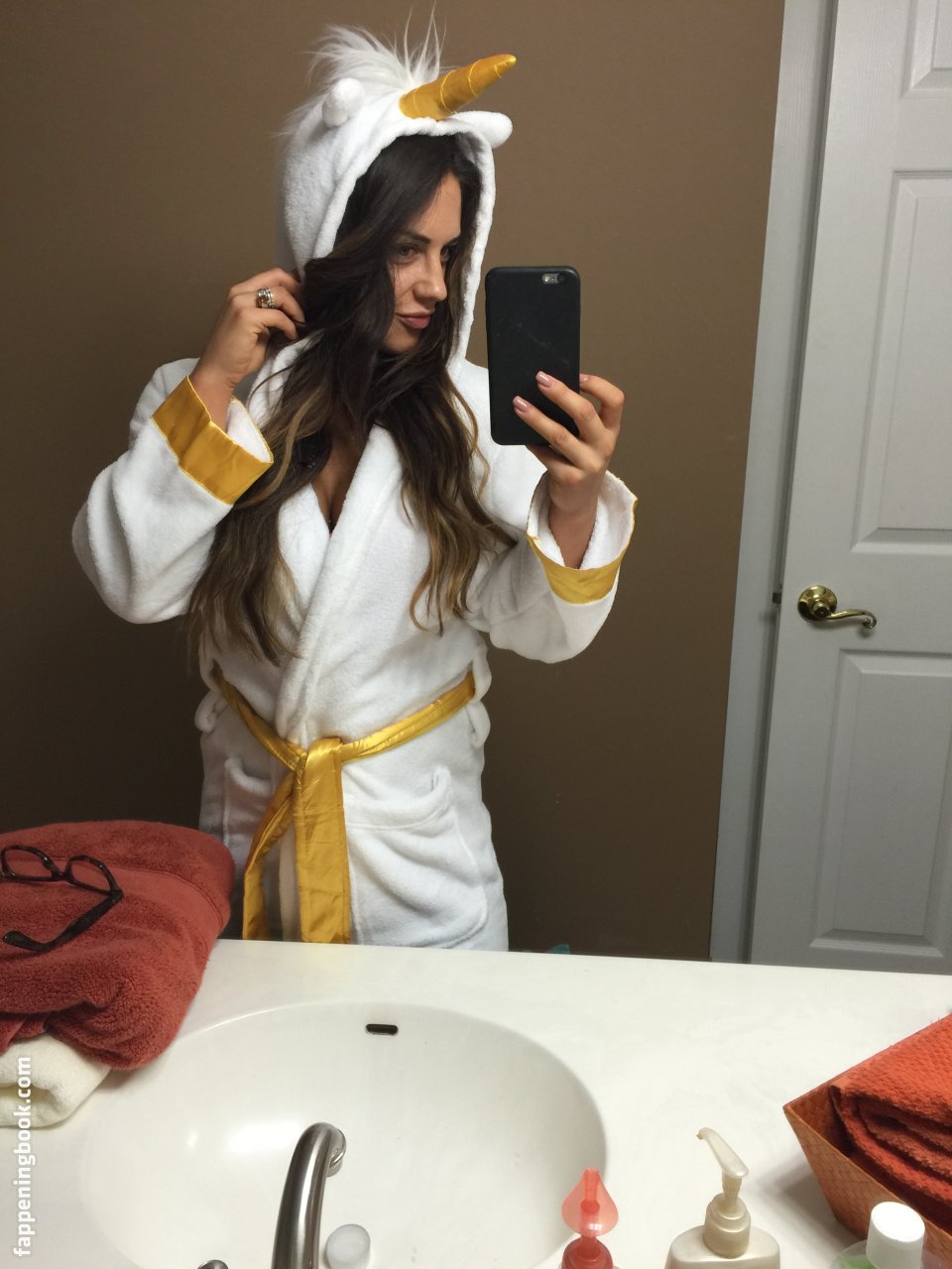 Kaitlyn Wwe Nude The Fappening Photo Fappeningbook