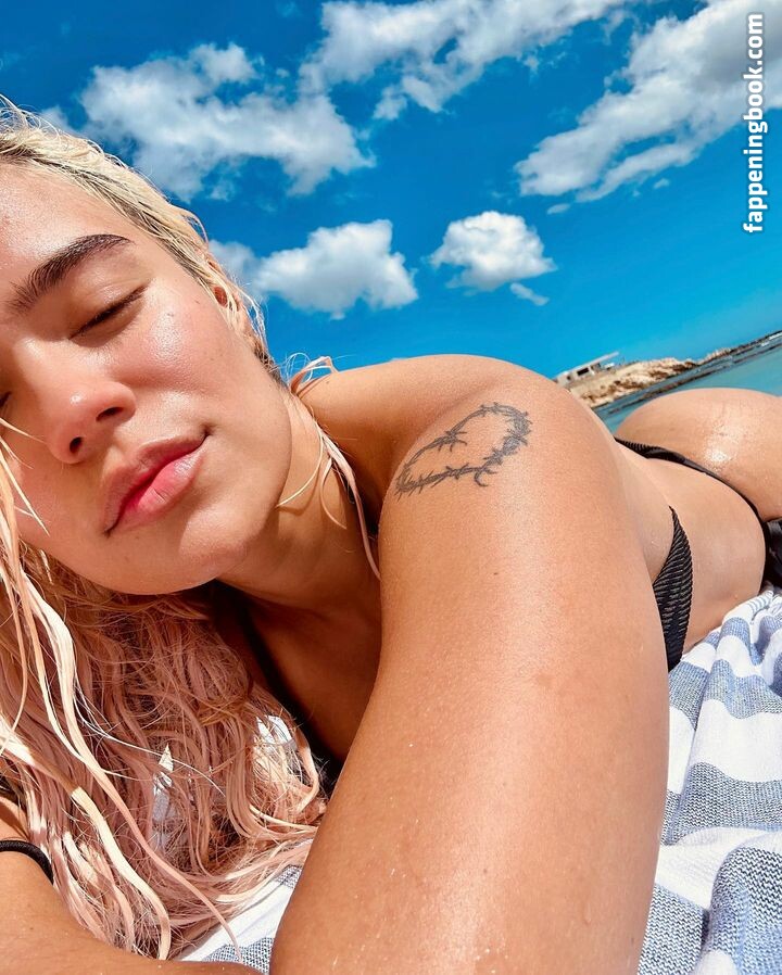 Karol G Karolgfriend Nude Onlyfans Leaks The Fappening Photo