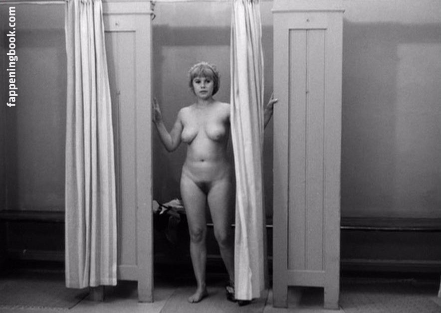 Голые Сиськи Лены Нюман – Я Любопытна – Фильм В Синем 1968