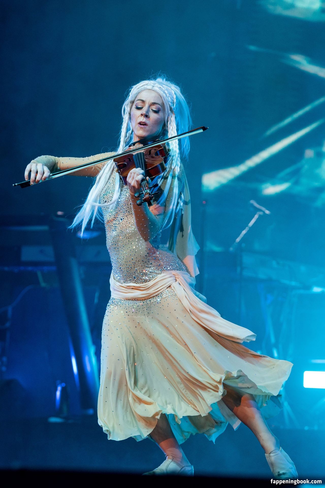 Lindsey Stirling Abbysiscoprinus Nude Onlyfans Leaks The Fappening