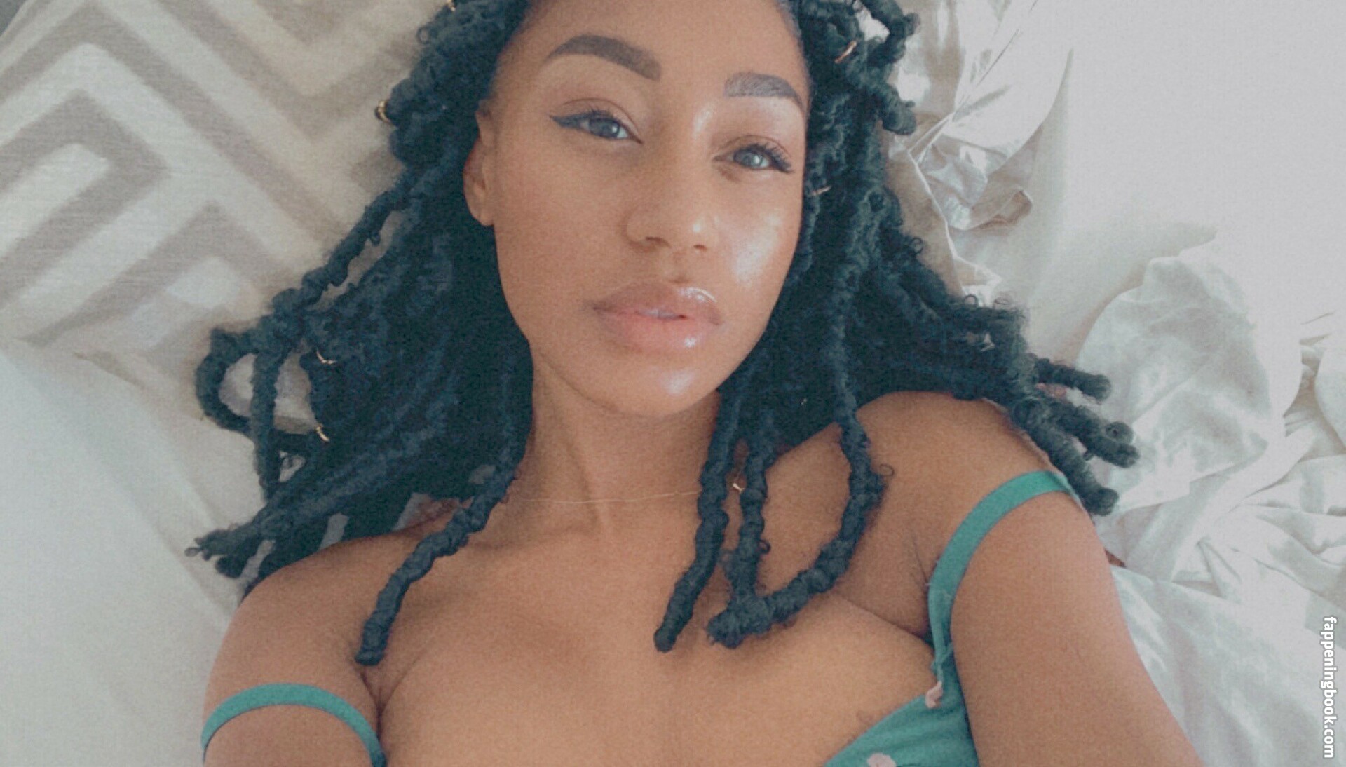 Nia Simone Nude OnlyFans Leaks AlbumPorn