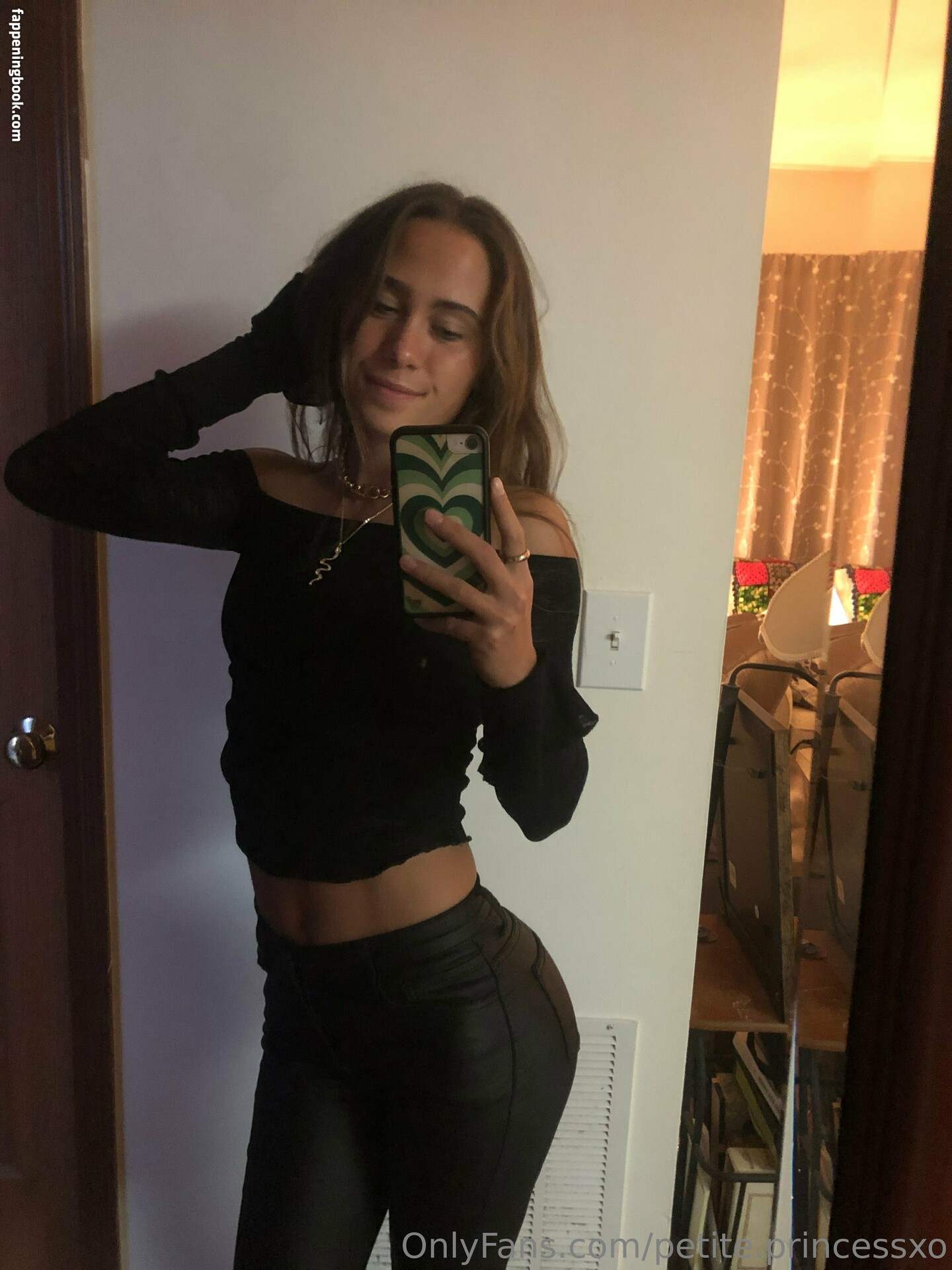 Petite Princessxo Nude Onlyfans Leaks Fappening Fappeningbook