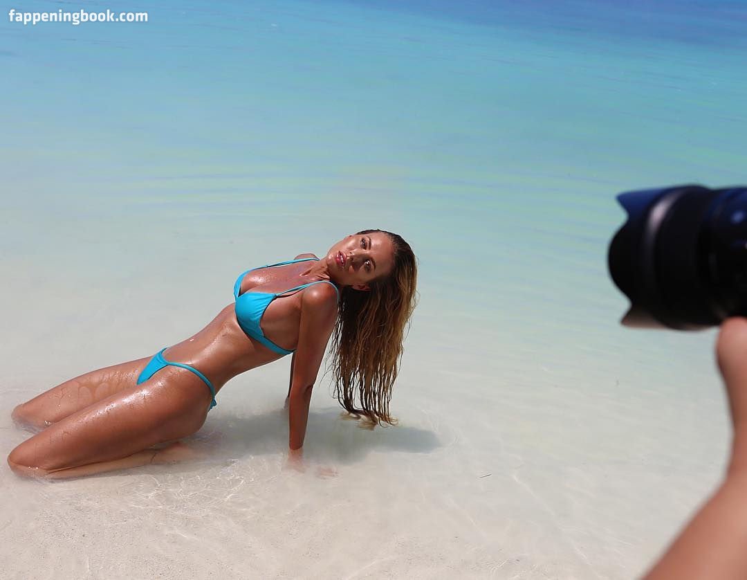 Renee Somerfield Nude The Fappening Photo Fappeningbook