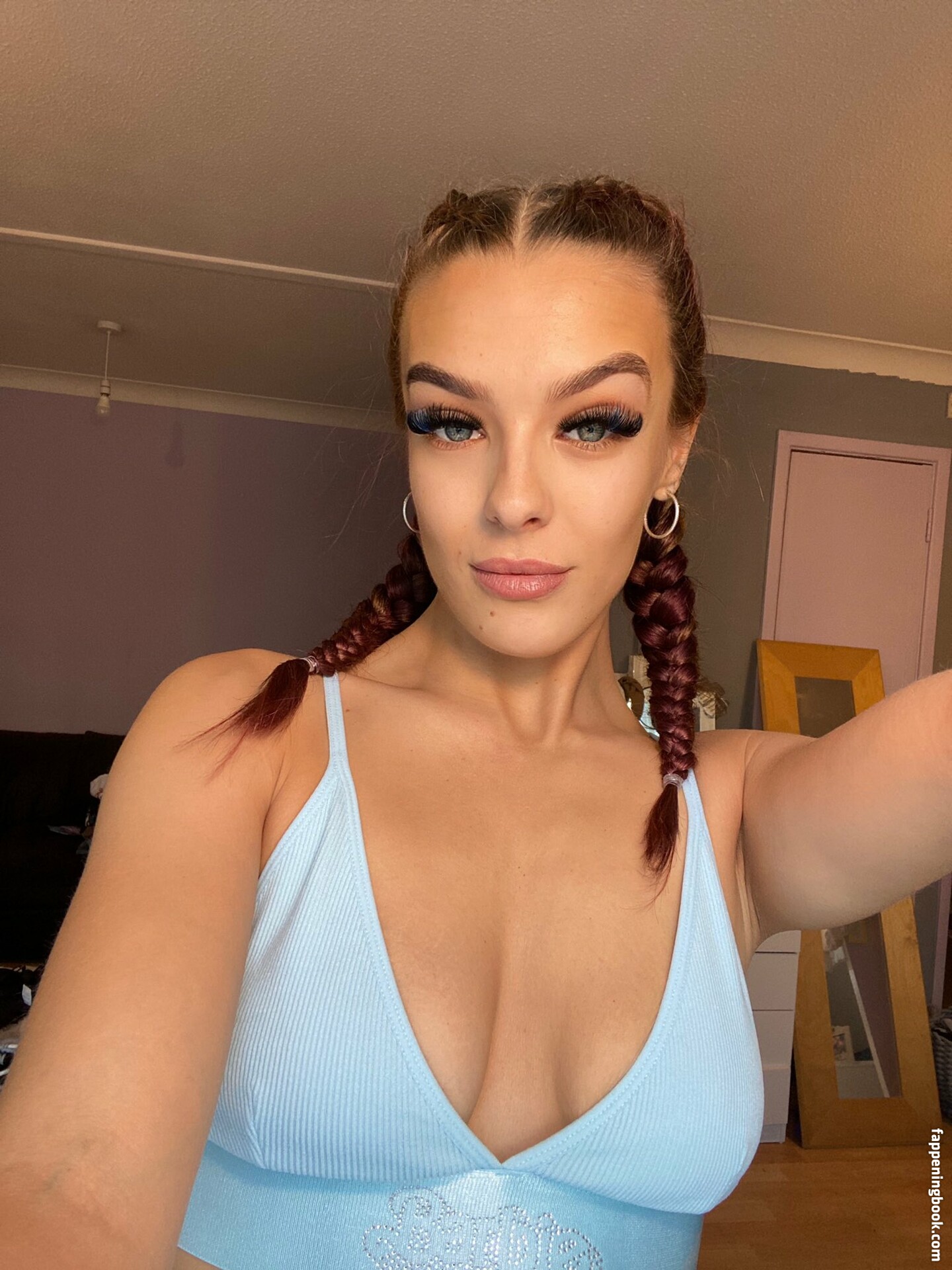 Shannon Moore Spicyshannon Nude Onlyfans Leaks The Fappening