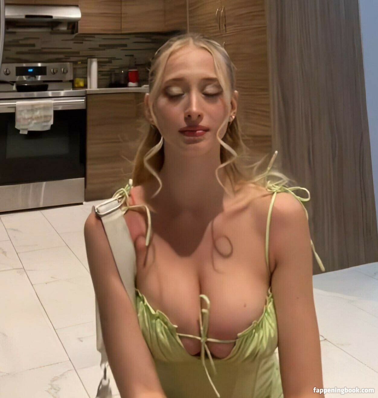 Sophia Diamond Sophie Diamond Nude Onlyfans Leaks The Fappening Photo Fappeningbook