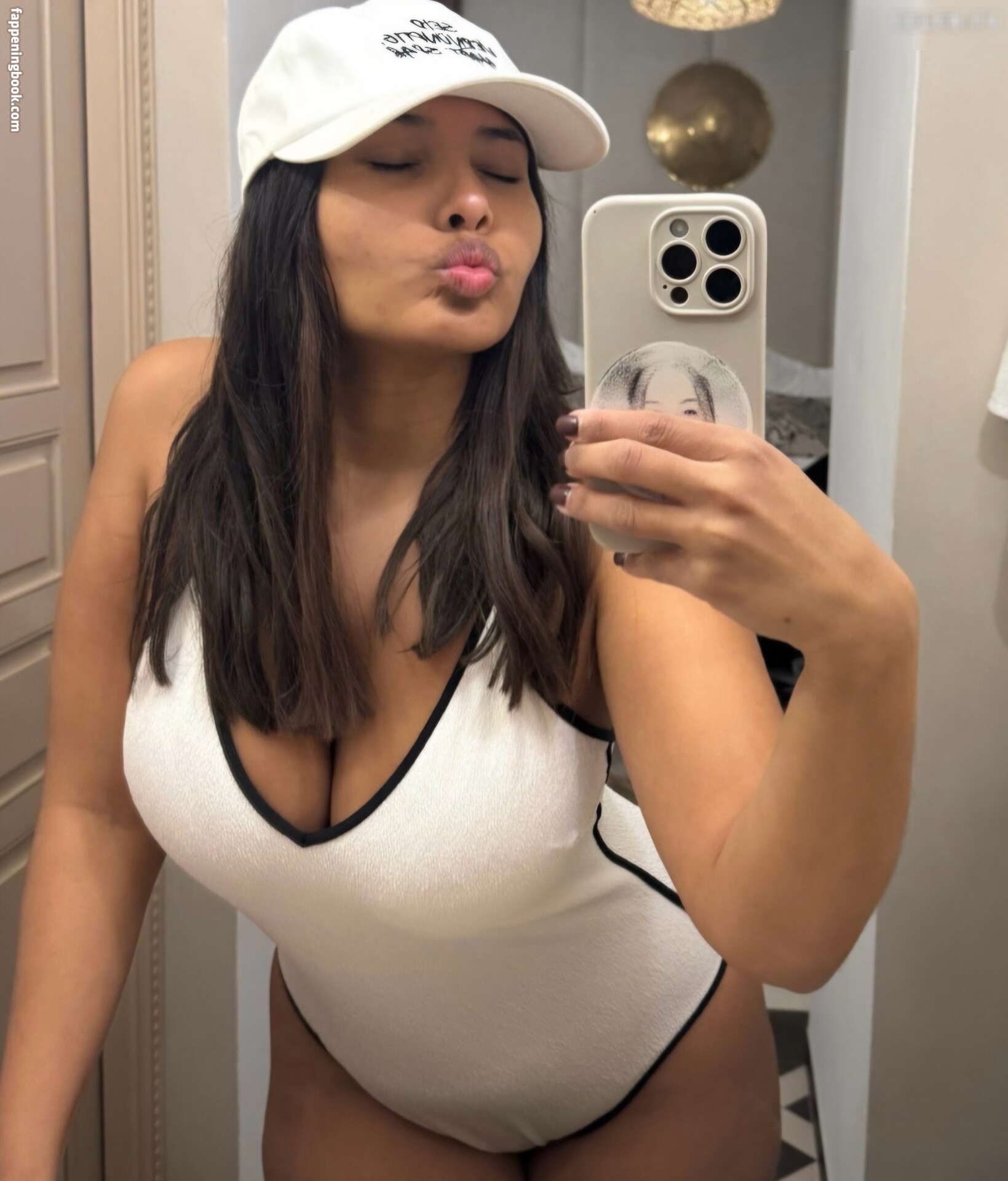 Steph Karl Nude OnlyFans Leaks Fappening FappeningBook