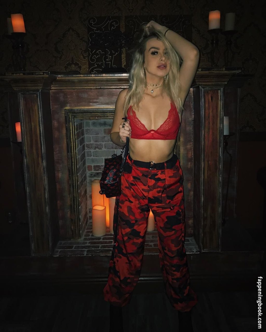 Tana Mongeau Tanamongeau Nude OnlyFans Leaks The Fappening Photo FappeningBook