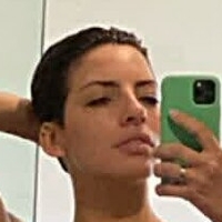 Aguztanaok Nude