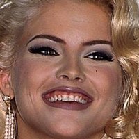 Nicole Smith Nude