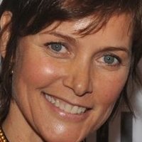 26+ Populer Images of Carey Lowell - Ranny Gallery