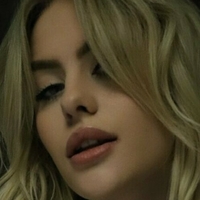 chlo_job Nude