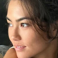 Cute Babysitter Nude