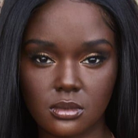 Duckie Thot Nude