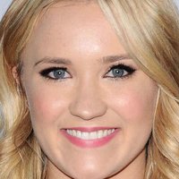 Nude pictures of emily osment