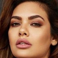 Esha Gupta Nude