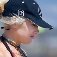 Stefani nudes gwen leaked Gwen Stefani
