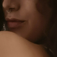 helapie Nude