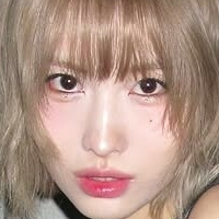 Hirai Momo Nude