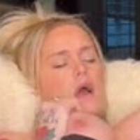 Jordengonewilder Nude