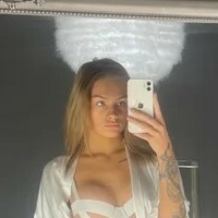 Olivia Tollesson Nude