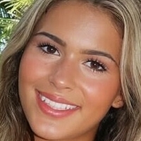 Pariya Carello Nude