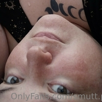 smutt.pup Nude