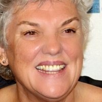 Tyne Daly  nackt