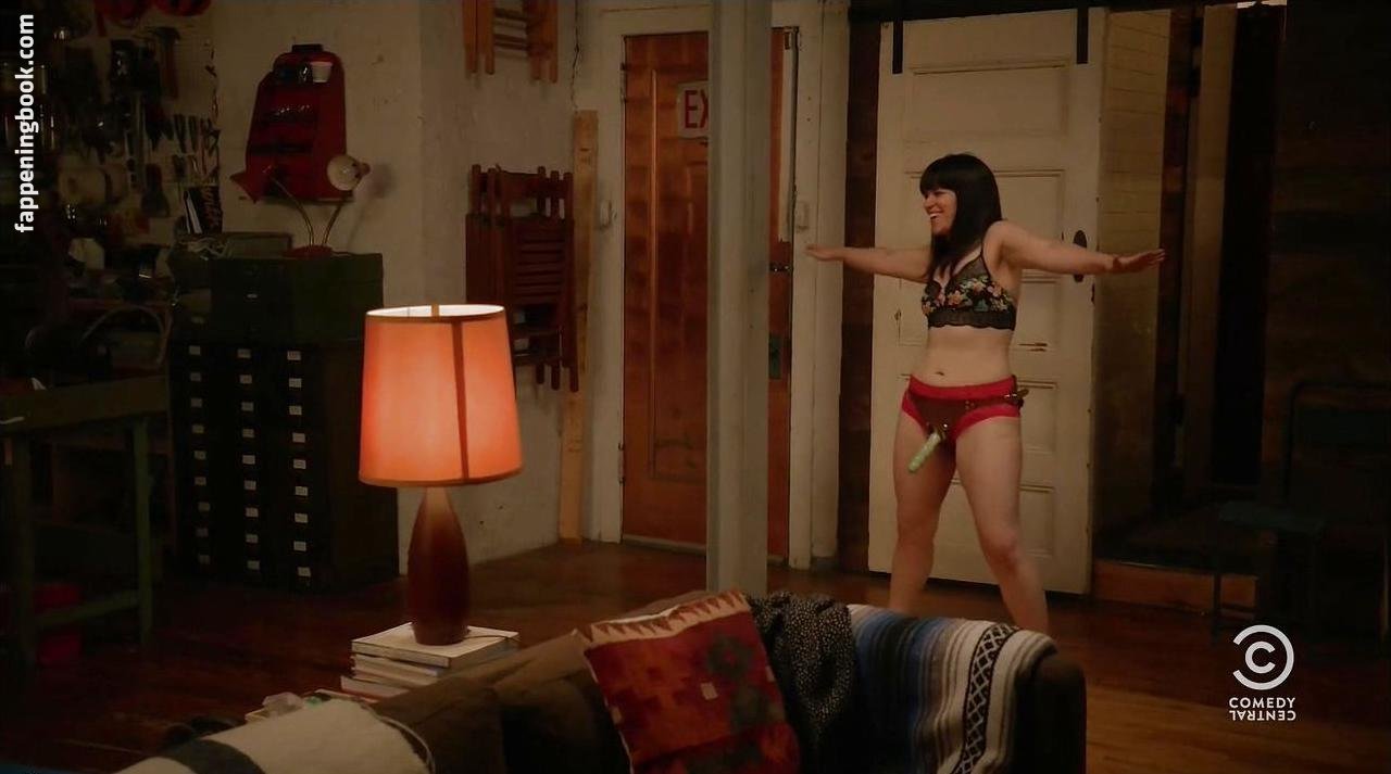 Abbi Jacobson Nude, The Fappening - Photo #192 - FappeningBook.