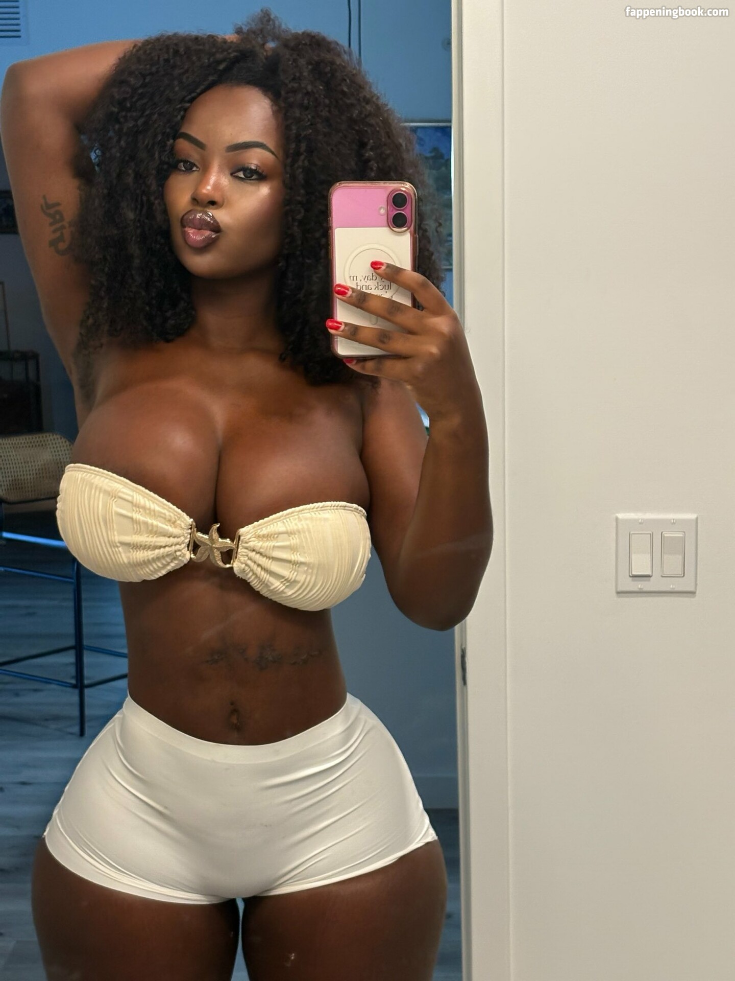 Adiza.sankofa Nude OnlyFans Leaks