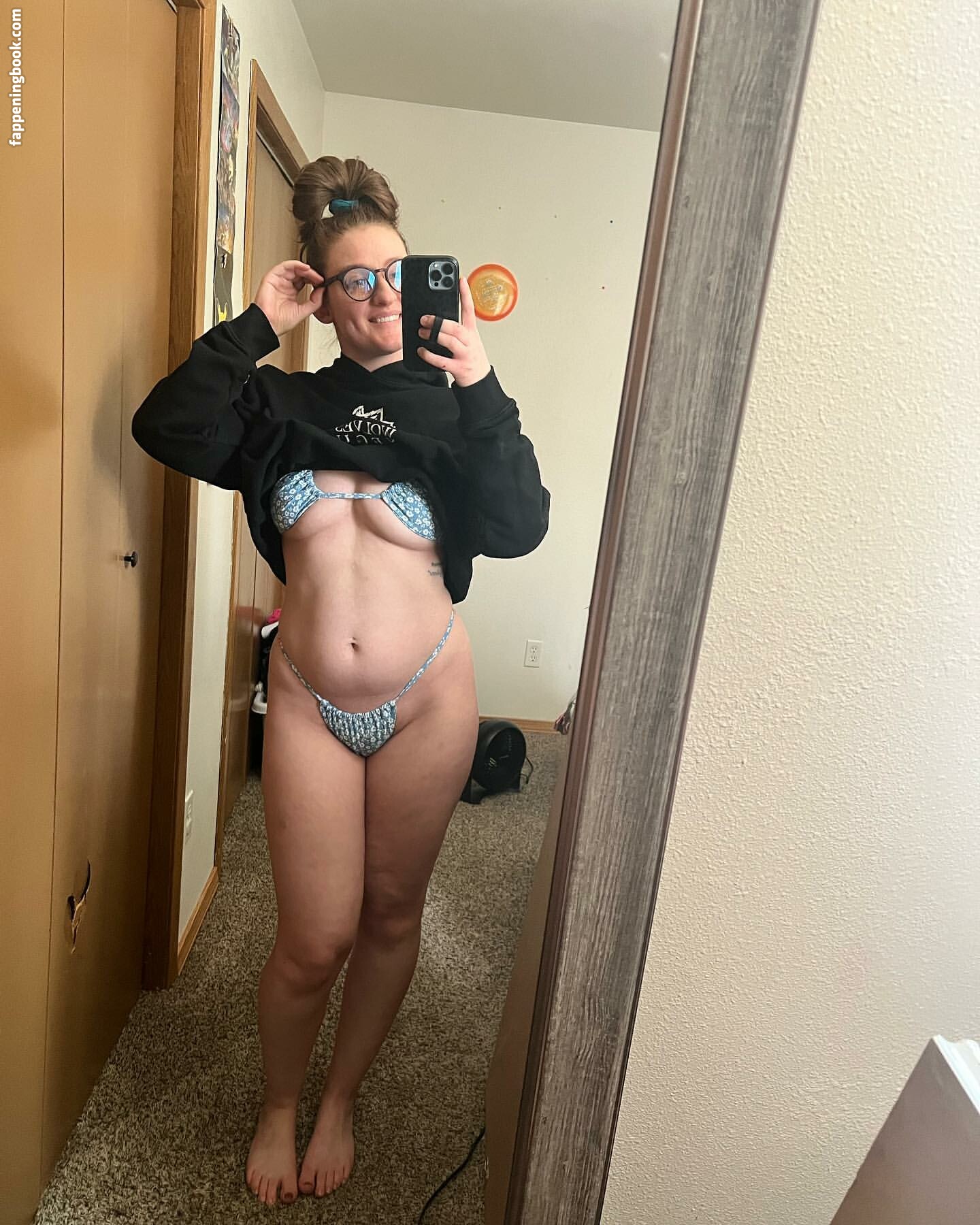 Adorablelilli Nude OnlyFans Leaks