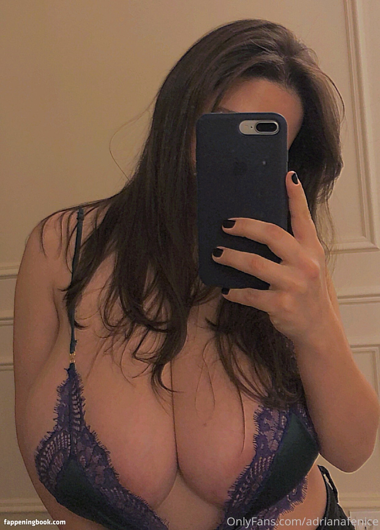 Adriana Fenice Nude OnlyFans Leaks