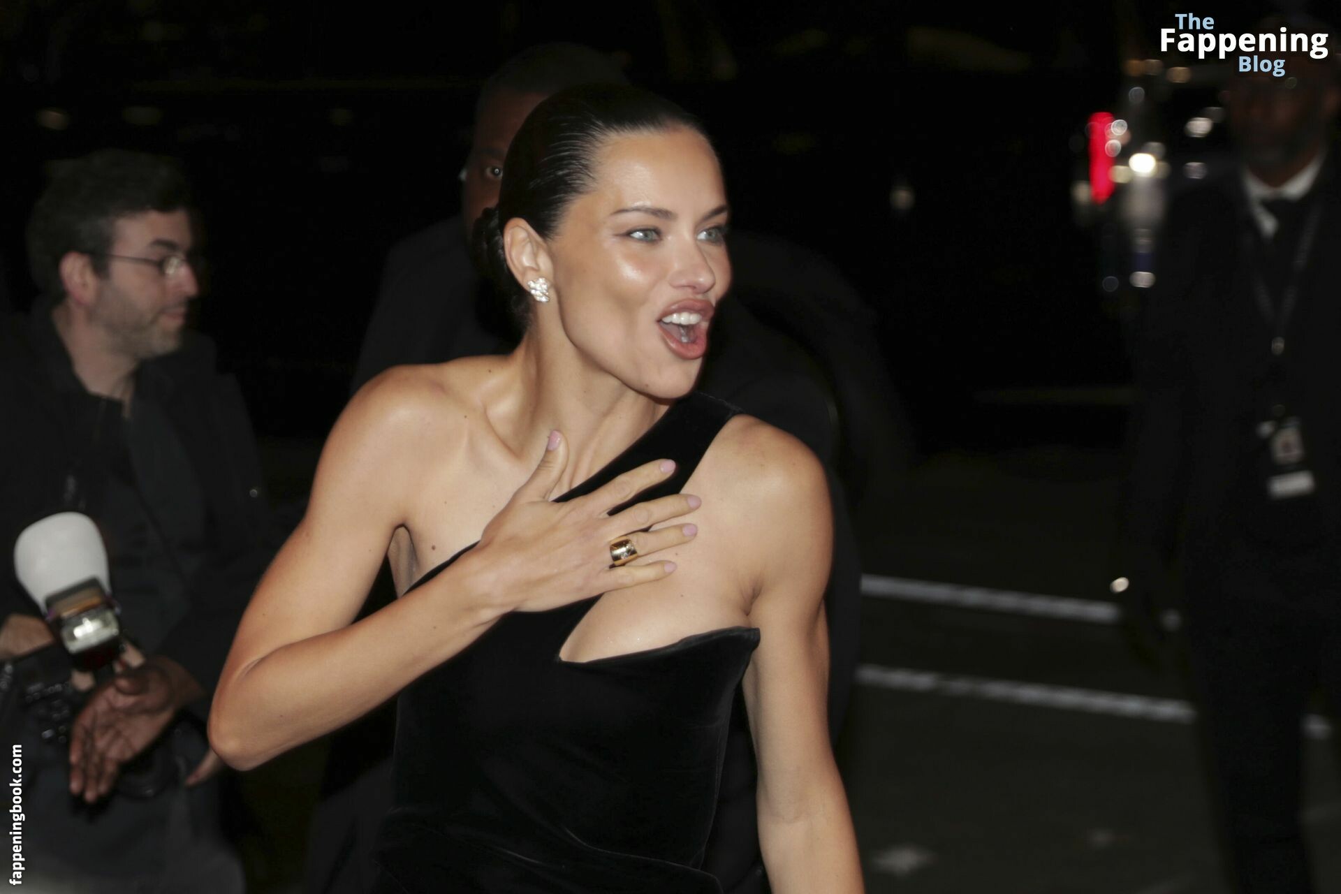 Adriana Lima erome Latest Exclusive Leaked Photos