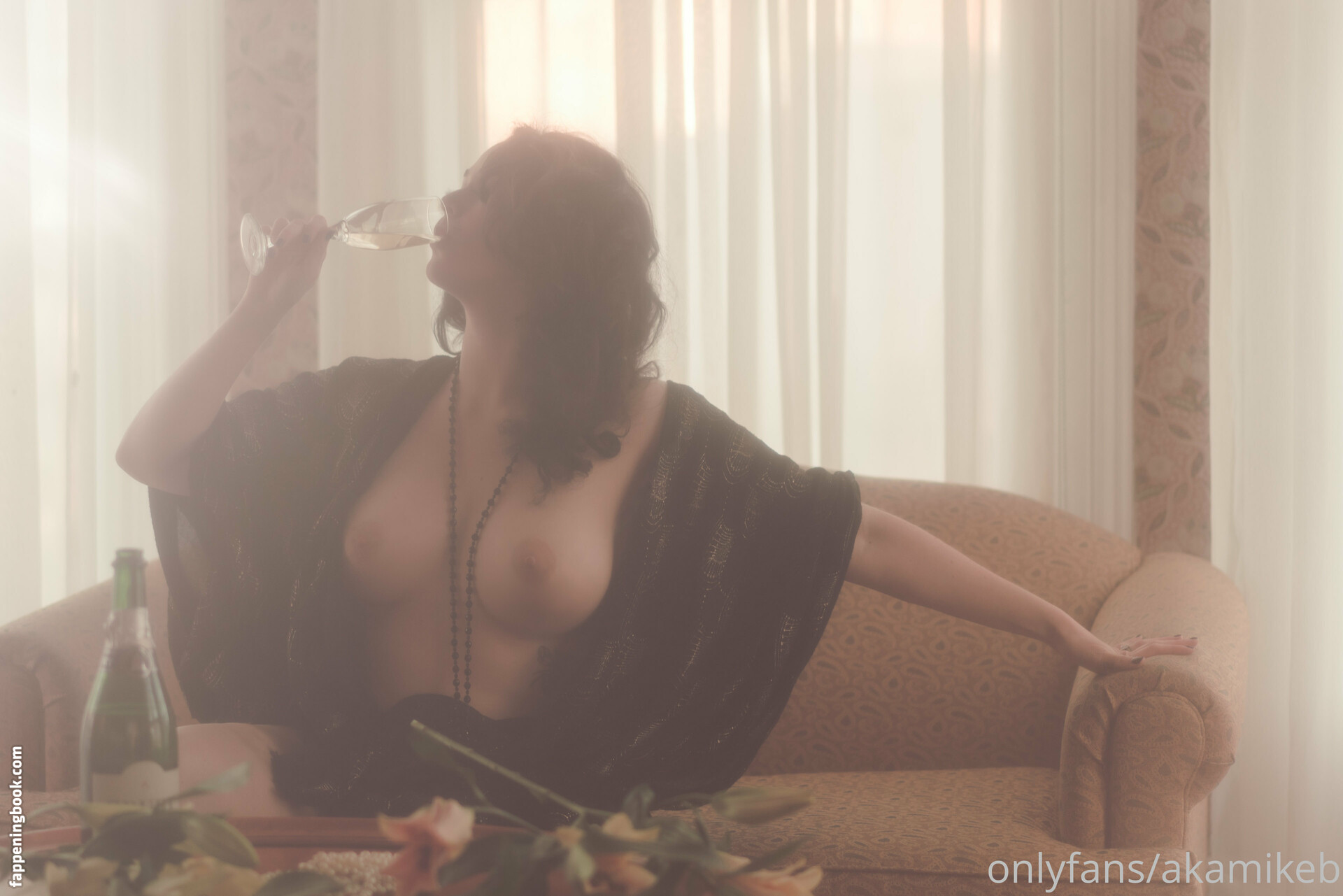 akamikebphoto Nude OnlyFans Leaks