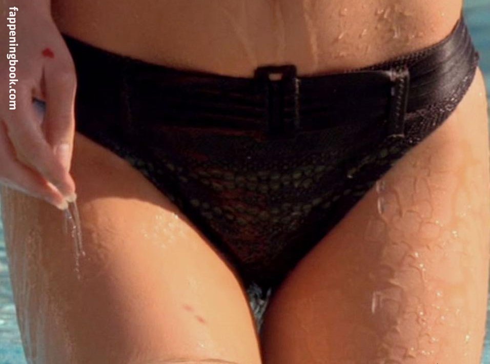 Alana De La Garza Lizzgarza Nude Onlyfans Leaks The Fappening Hot Sex