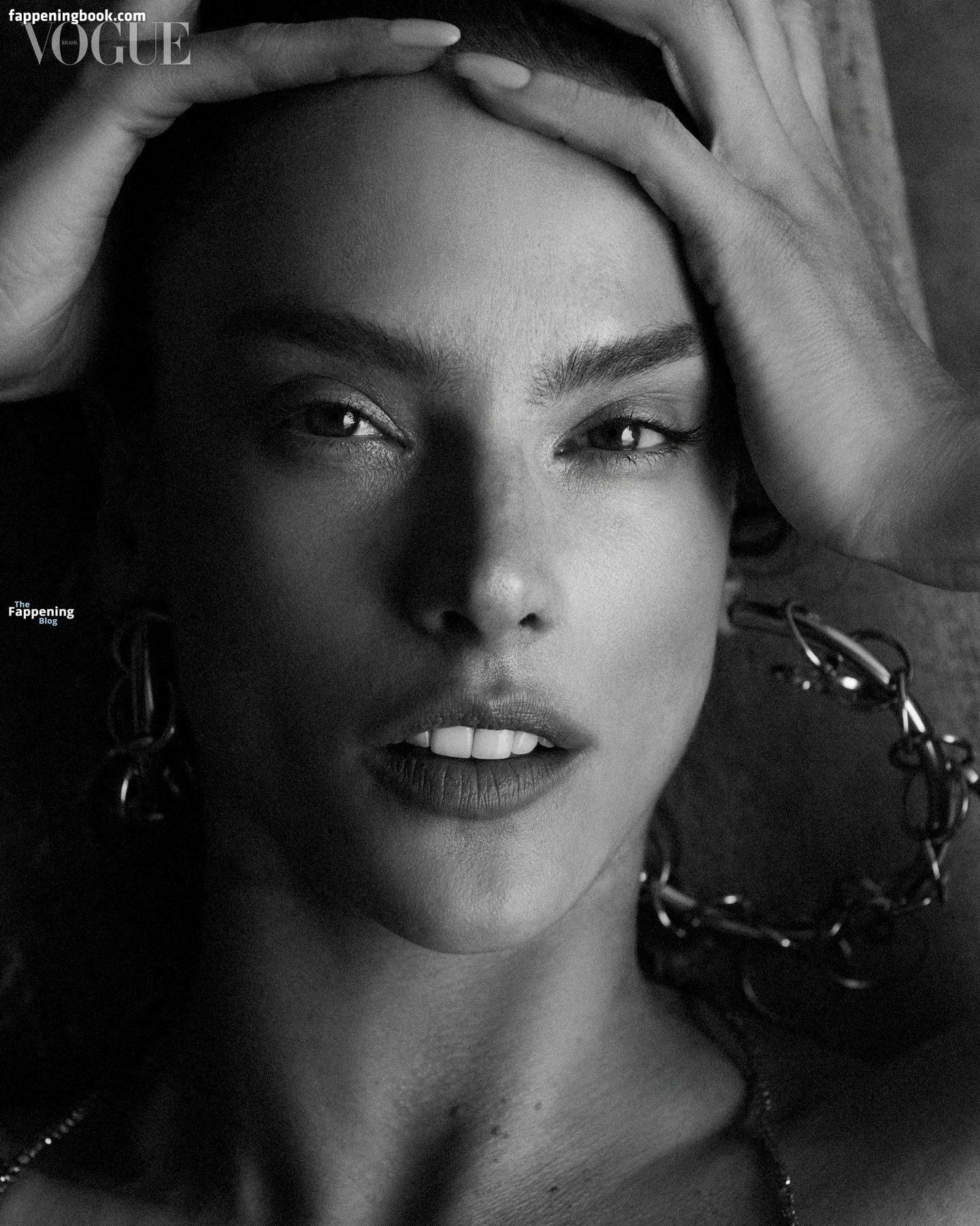 Alessandra Ambrosio Fapello Latest Exclusive Leaked Photos