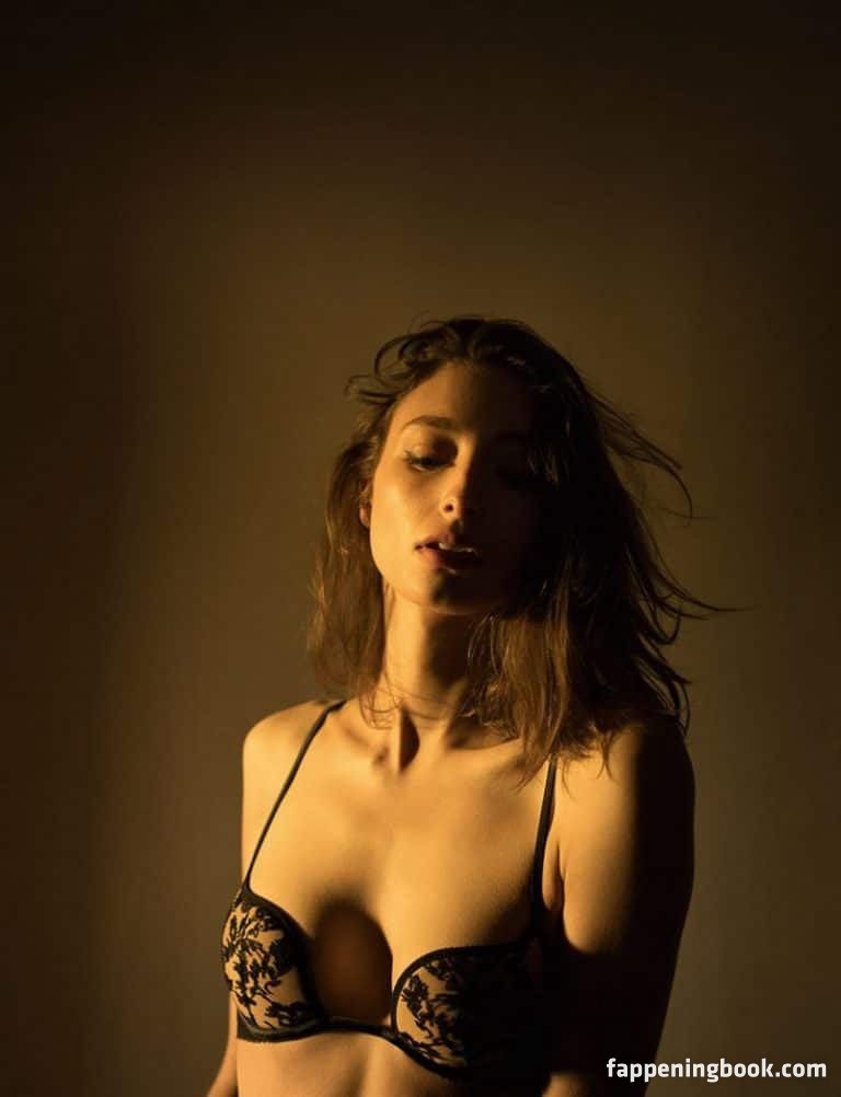 Alexandra Agoston Nude