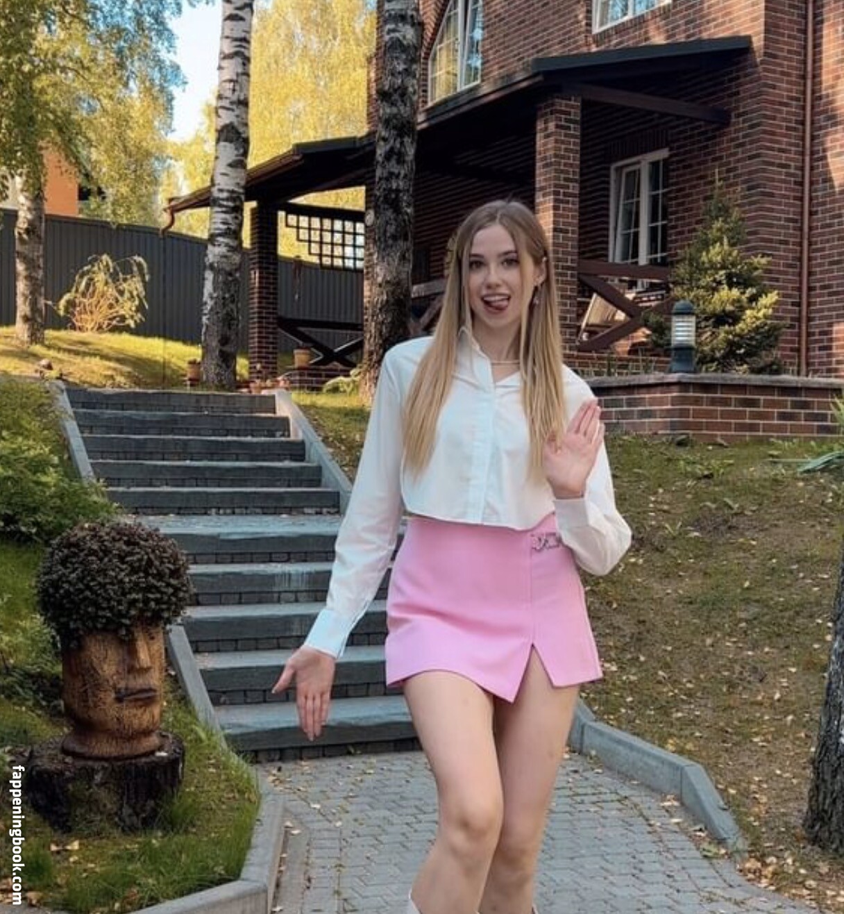 Alexandra Romanova Nude OnlyFans Leaks