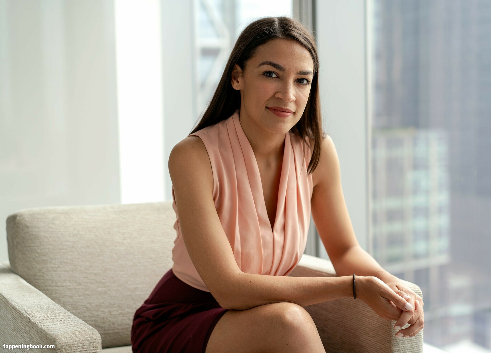 https://fappeningbook.com/photos/a/l/alexandria-ocasio-cortez/1000/58.jpg