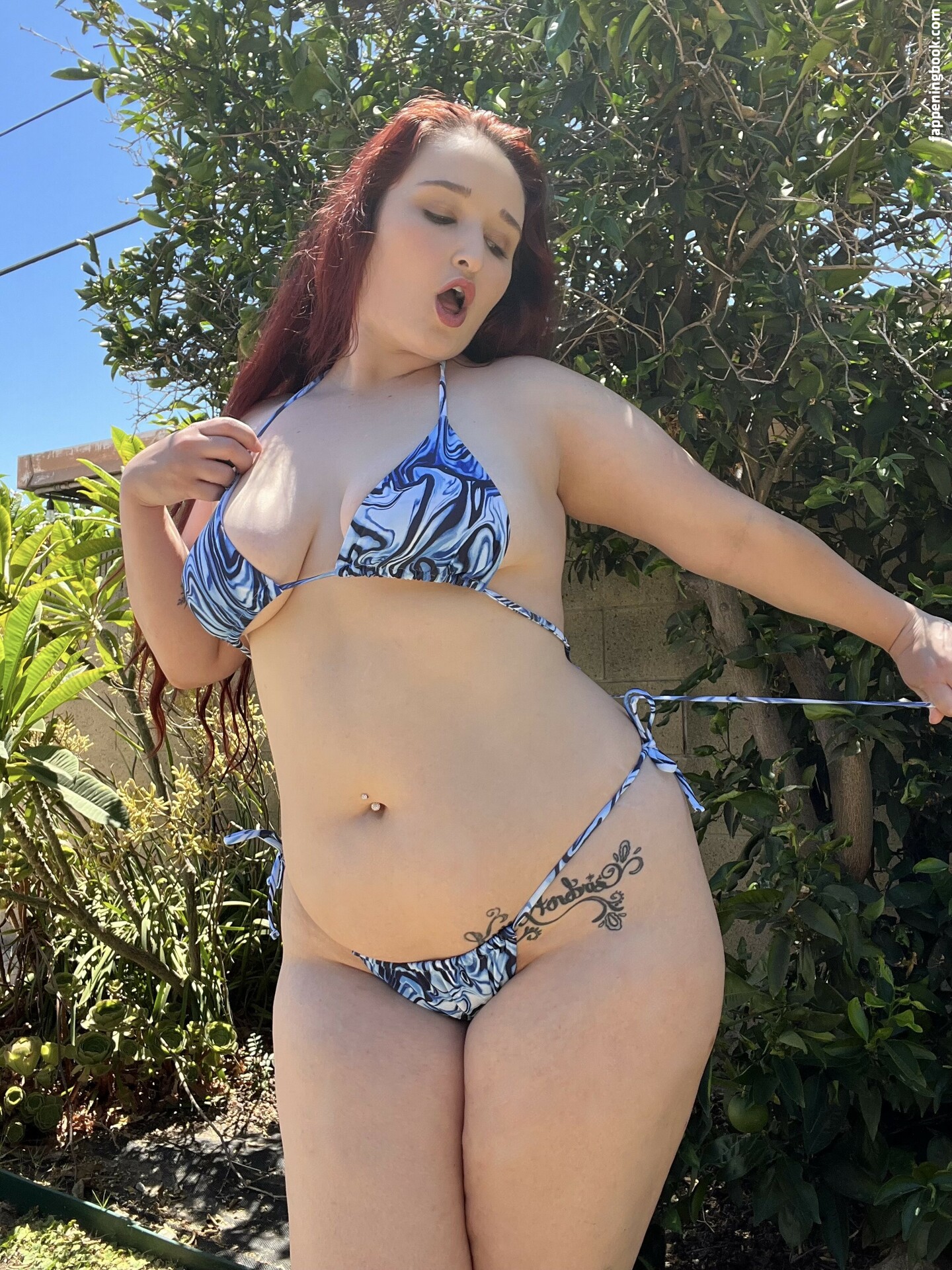 Alexandria The Red Alexandriathered Nude Onlyfans Leaks The