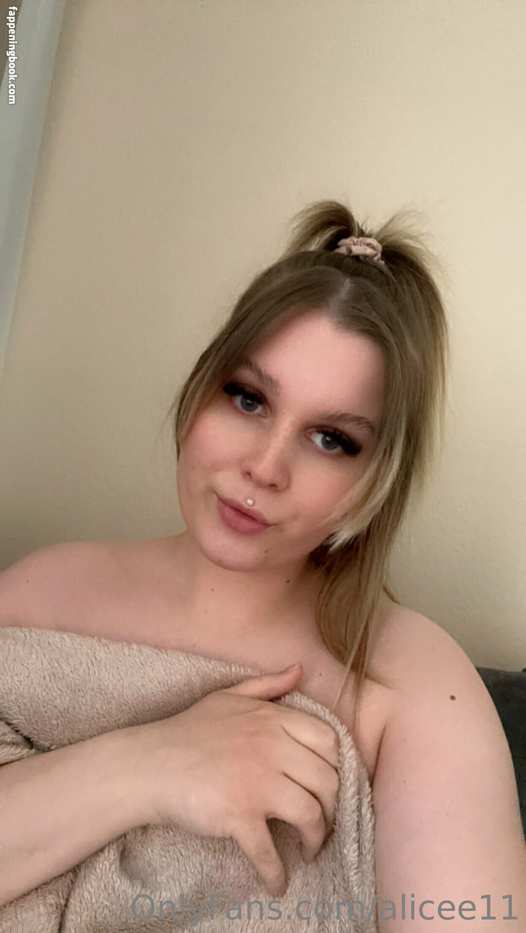 alicee11 Nude OnlyFans Leaks