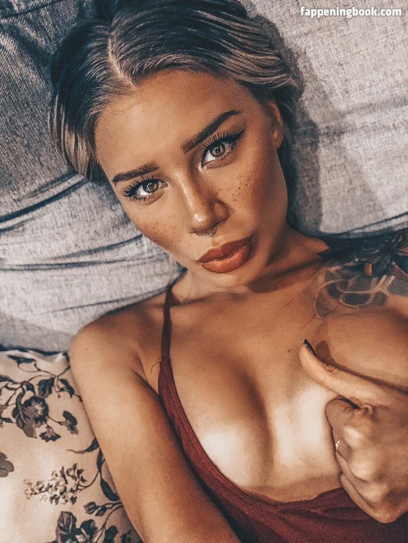 Alina Ostraya Nude OnlyFans Leaks