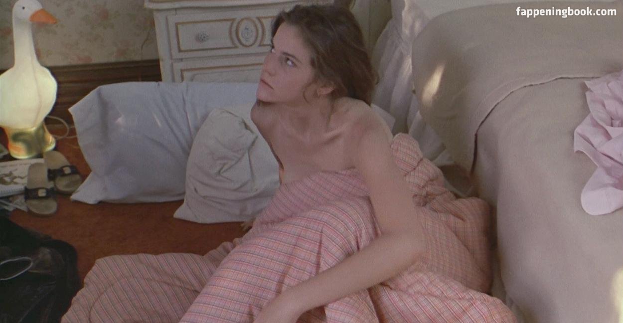 Ally Sheedy Nude, The Fappening - Photo #21653 - FappeningBook.